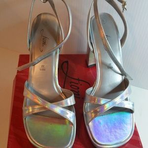 Womans Silver twinkle sandals by Fioni